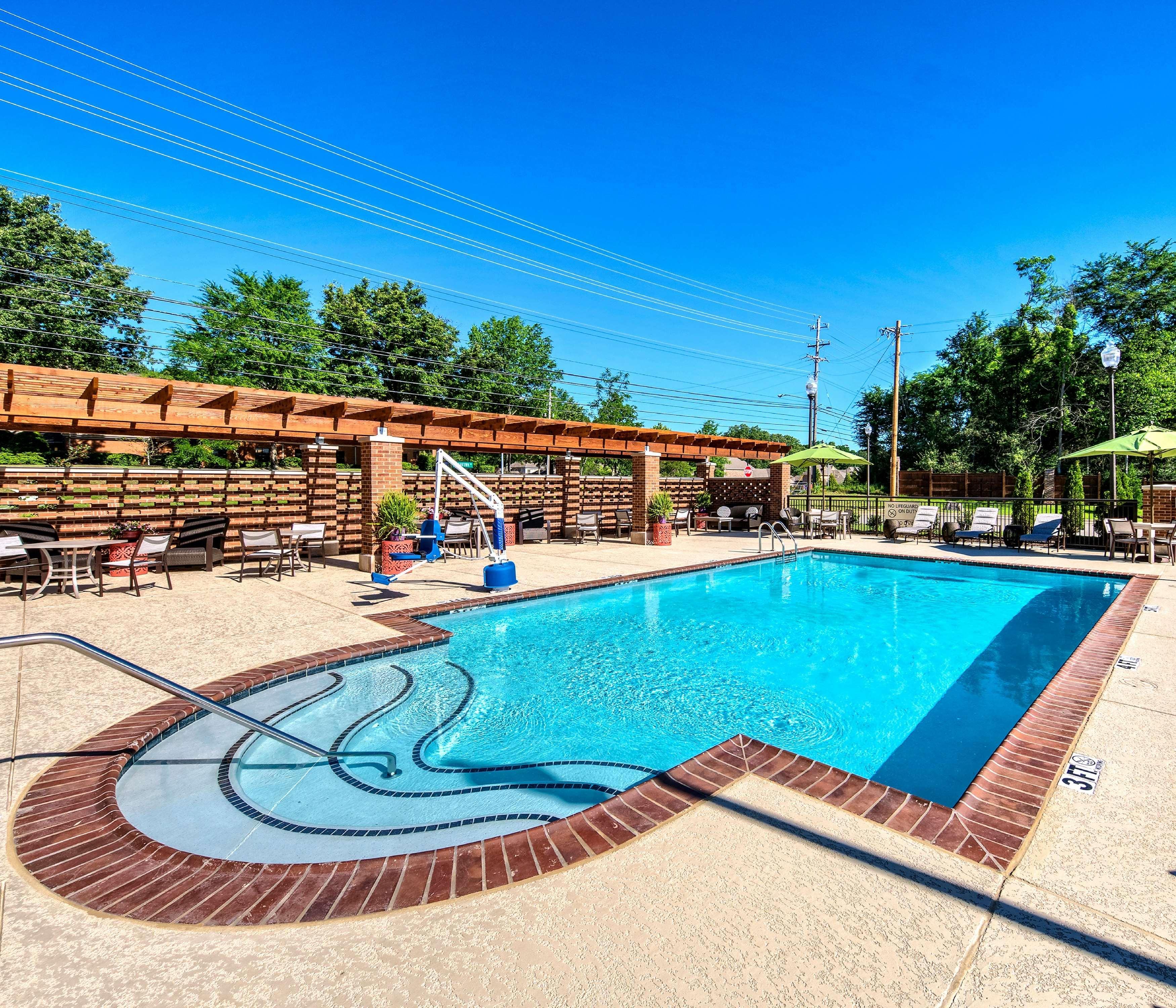 Hampton Inn & Suites Memphis Джермантаун Экстерьер фото