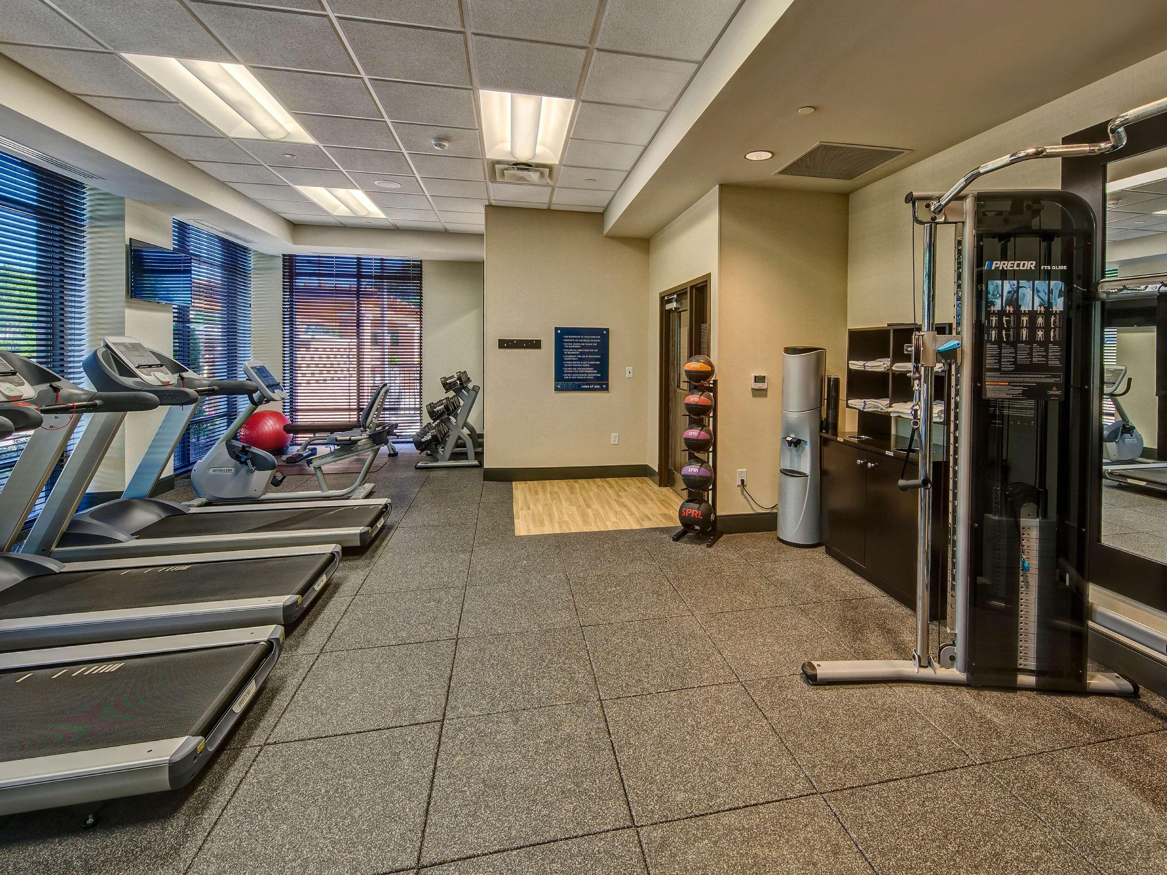 Hampton Inn & Suites Memphis Джермантаун Экстерьер фото
