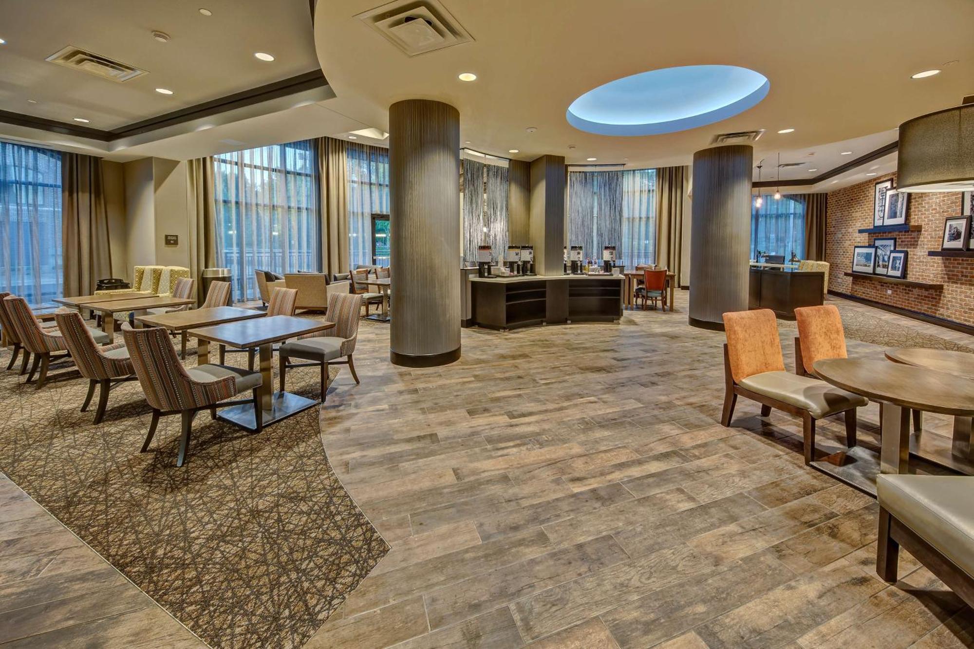 Hampton Inn & Suites Memphis Джермантаун Экстерьер фото
