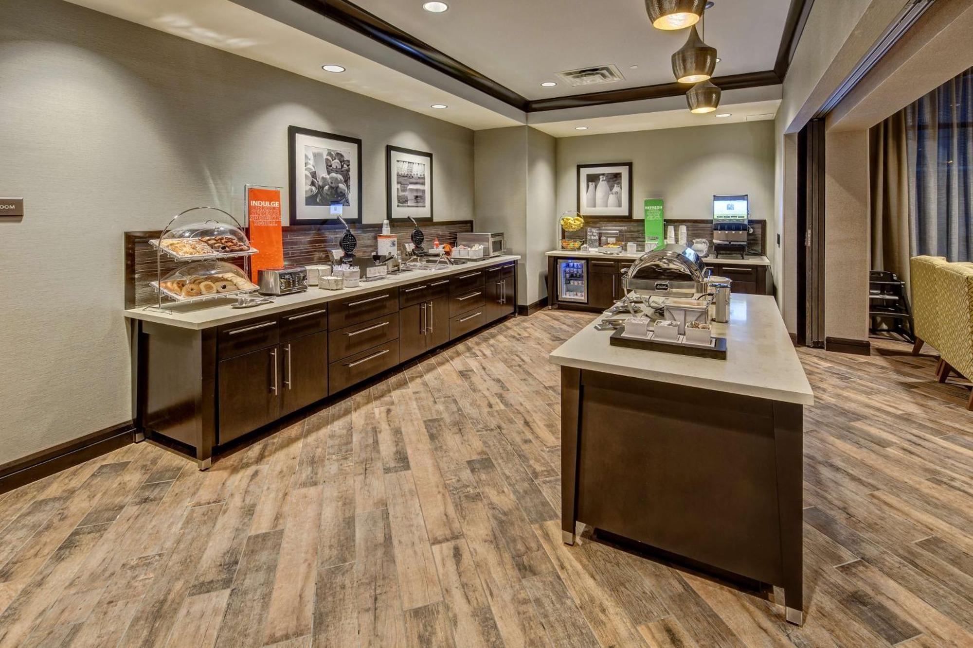 Hampton Inn & Suites Memphis Джермантаун Экстерьер фото